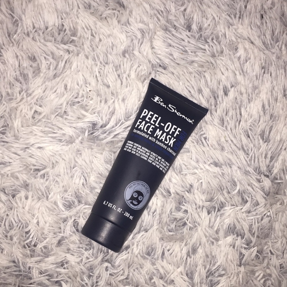 a peel-off facemask!
